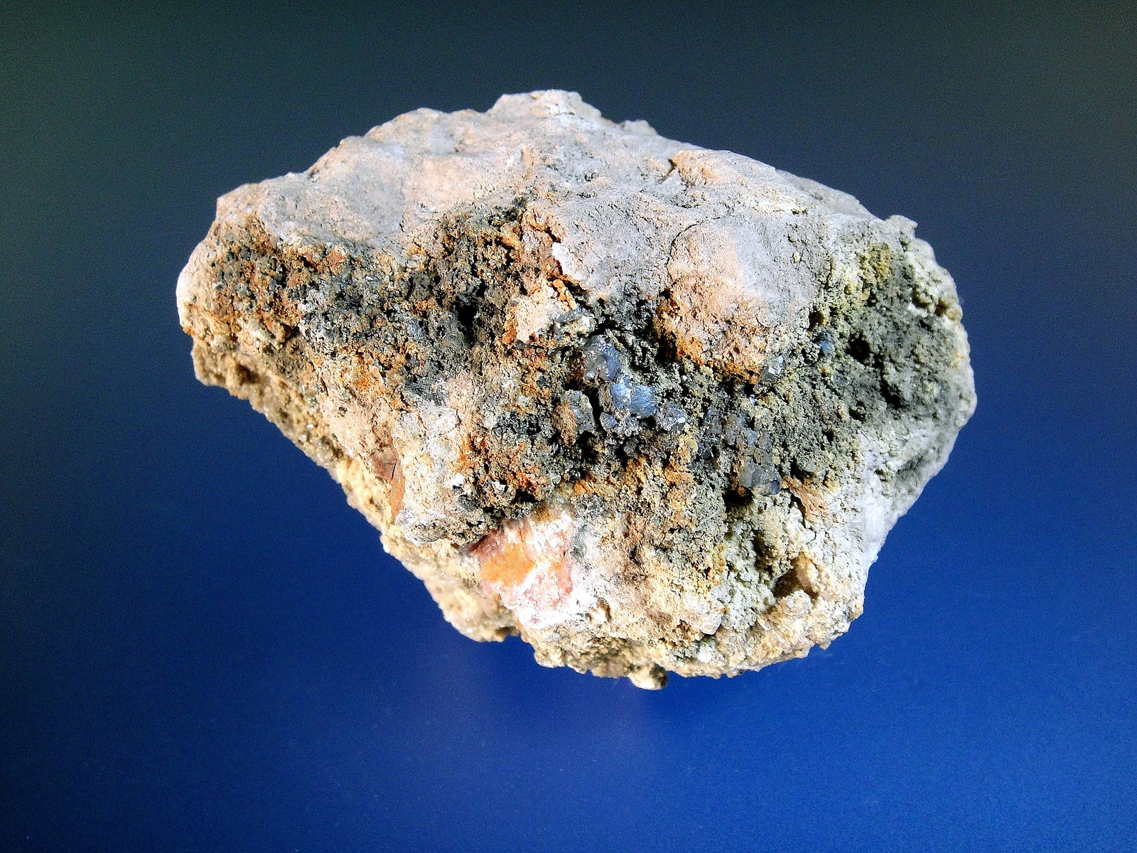 Stephanita
7 x 5 cm.
(Autor: Antonio P. López)