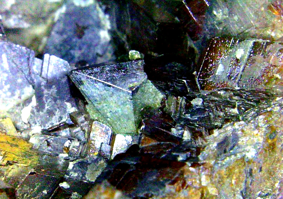 Tetraedrita
Cristal de 5 mm.
(Autor: Antonio P. López)