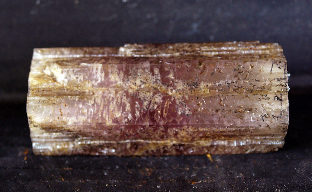 Aragonito
7 x 3.5 cm
(Autor: Pedro Antonio)