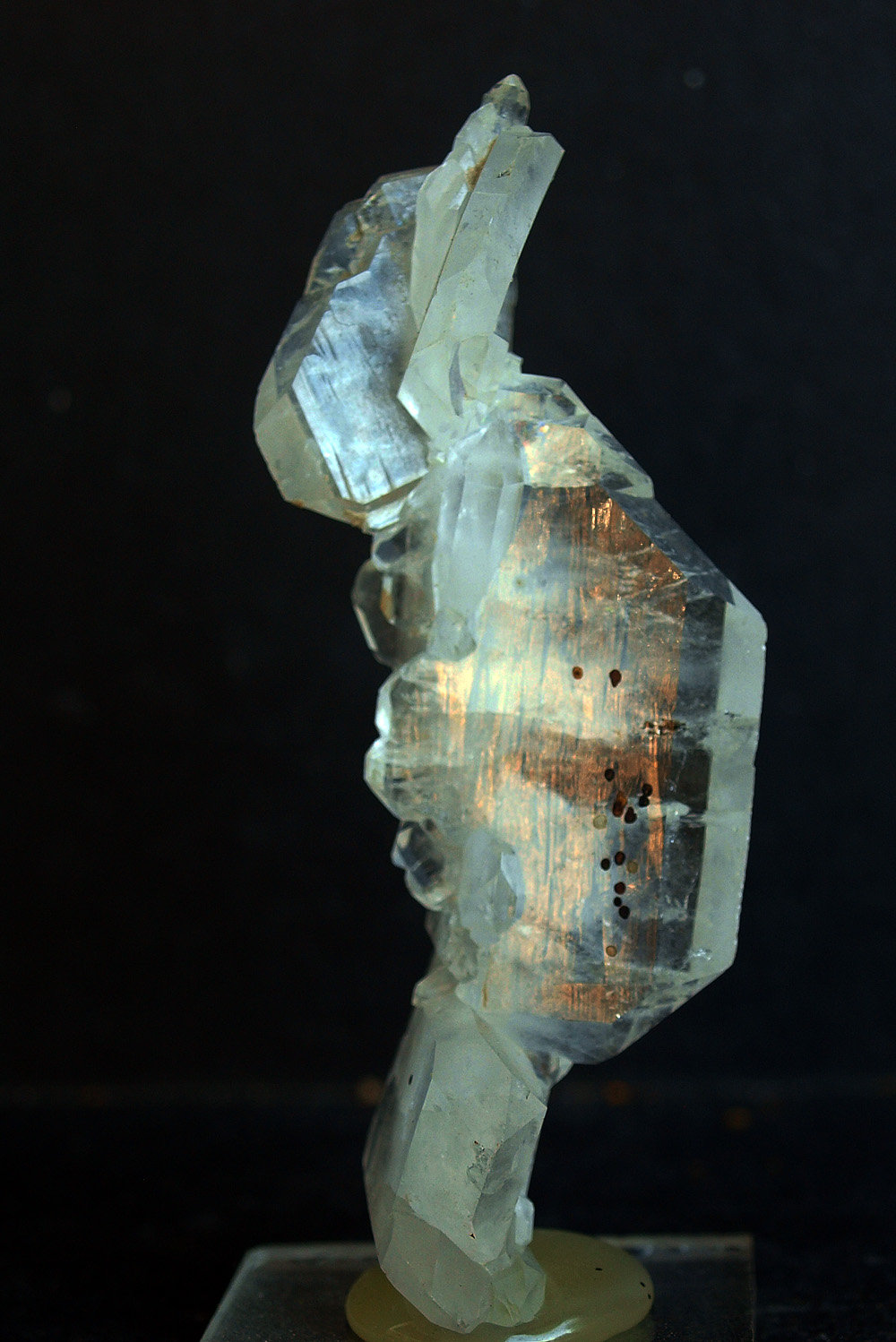 Cuarzo
8 x 3 cm
(Autor: Pedro Antonio)