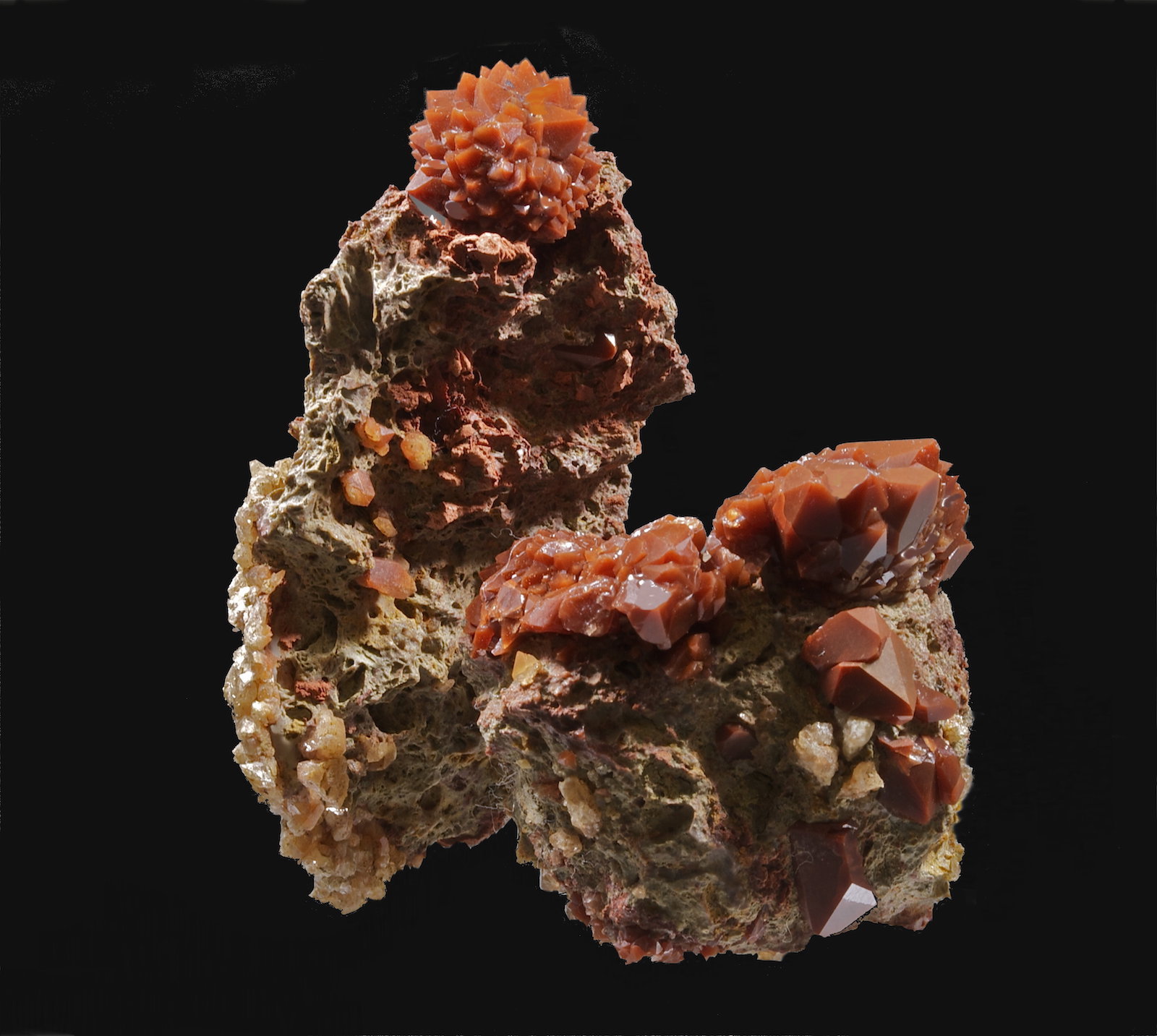 Cuarzo (variedad jacinto de compostela)
5,2 x 3,2 y 3,7 x 3,2 cm
(Autor: Xavier bordas)