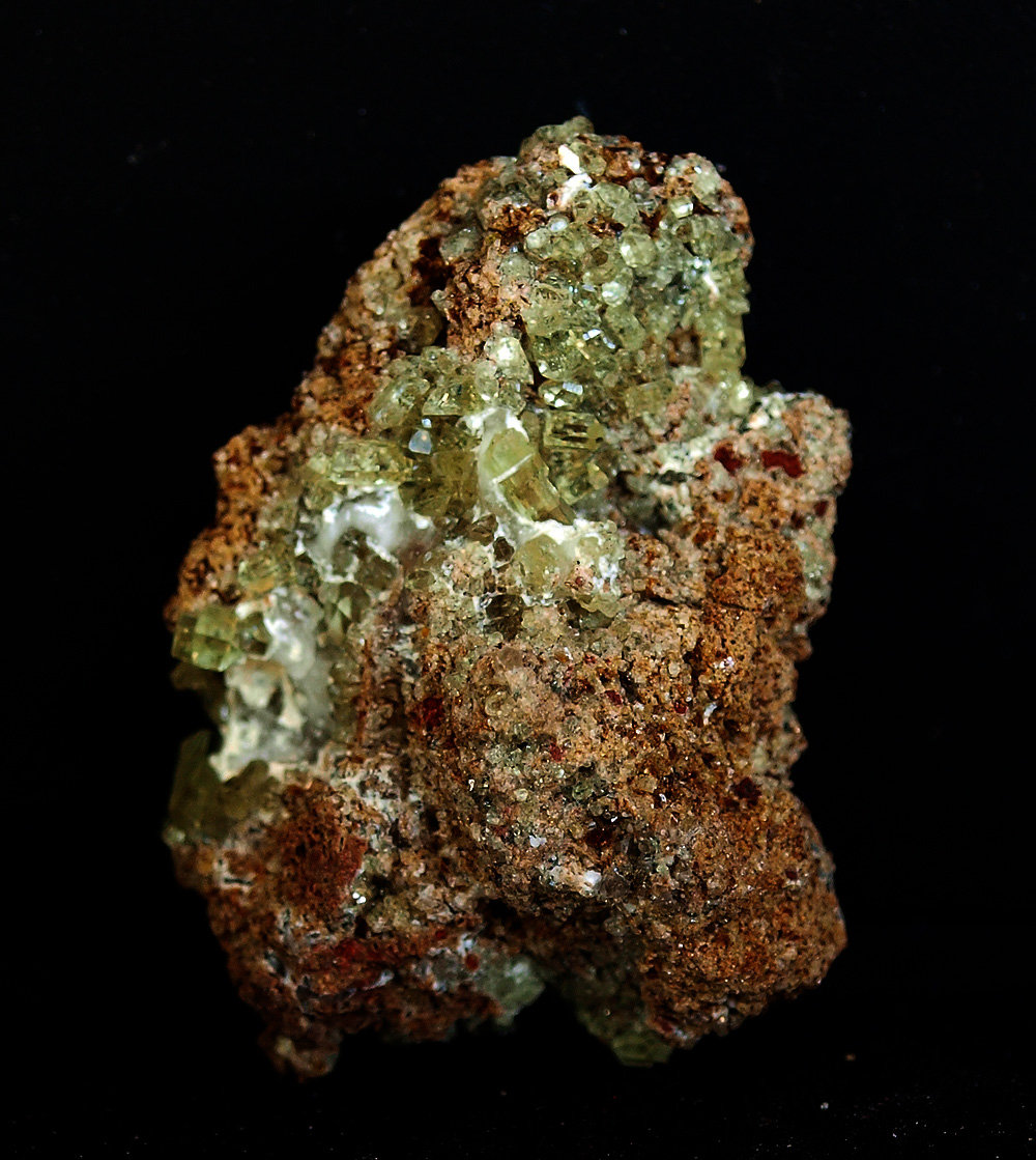 Fluorapatito
3 x 3.5 cm
(Autor: Pedro Antonio)