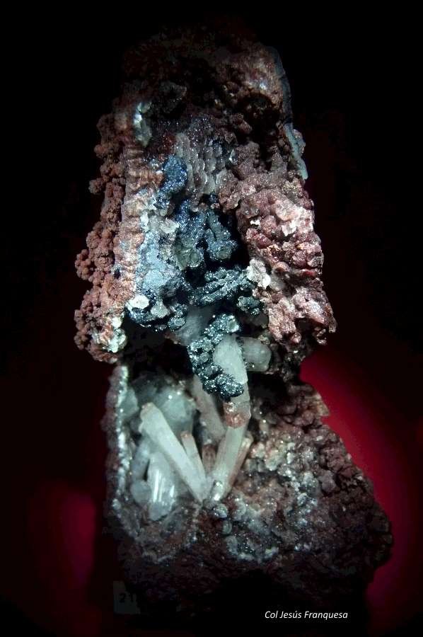 Hemimorfita.
120x65 mm.
(Autor: Jesus Franquesa Baucells)