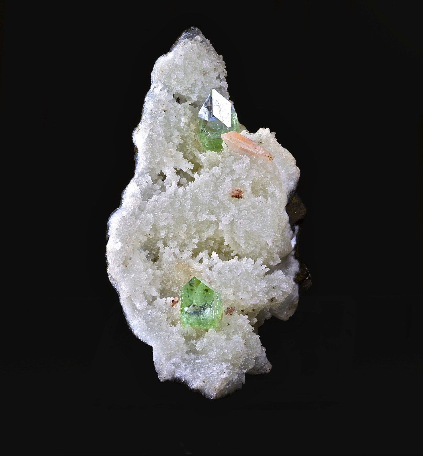 Fluorapophyllita-K (Apofilita)
14,7 x 7,9 cm.
(Autor: Xavier bordas)