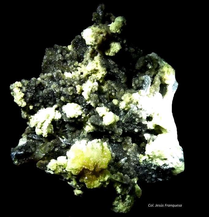 Celestina y Azufre.
90x90 mm.
(Autor: Jesus Franquesa Baucells)