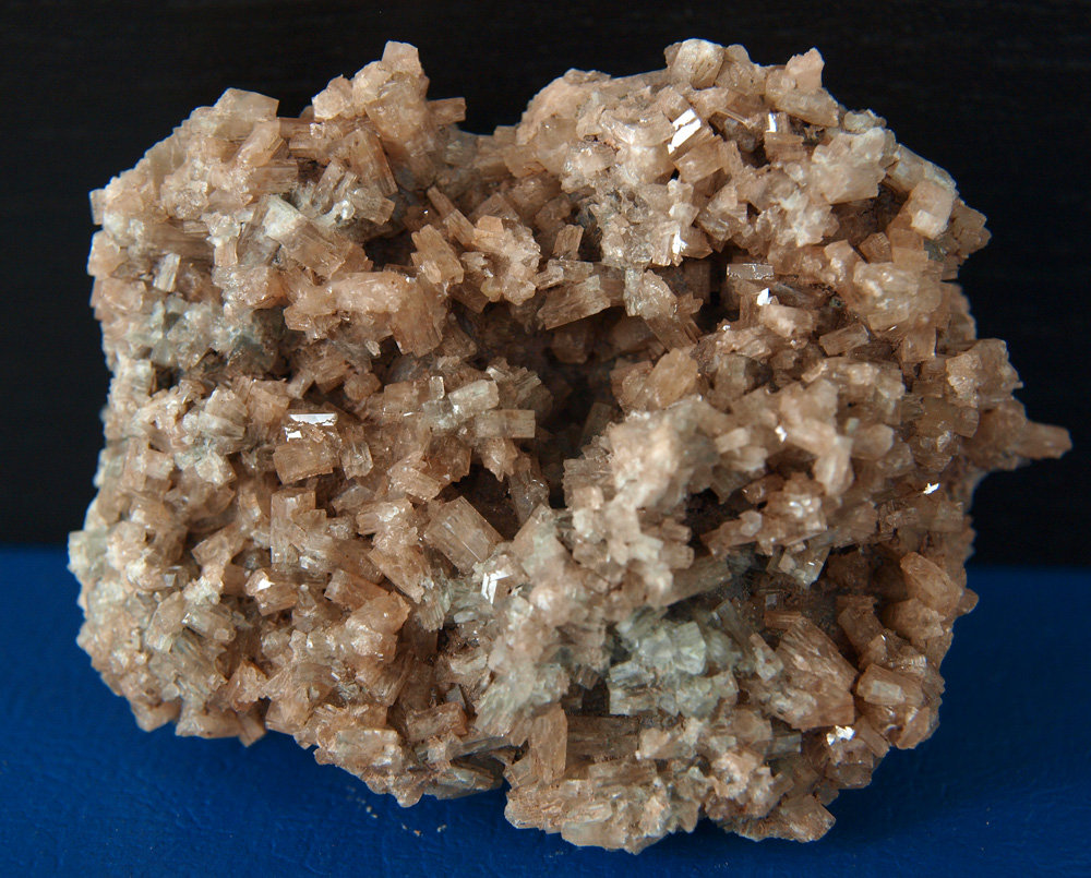 Aragonito
7 x 5.5 cm
(Autor: Pedro Antonio)