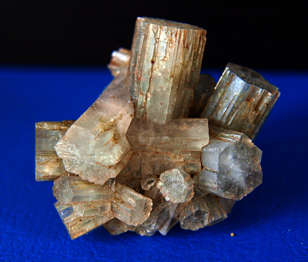 Aragonito
3.5 x 3 cm
(Autor: Pedro Antonio)