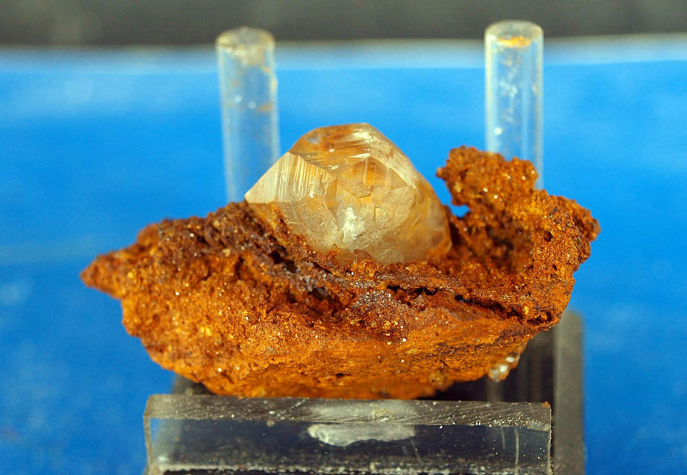 Calcita
4.5 x 2.5 cm
(Autor: Pedro Antonio)