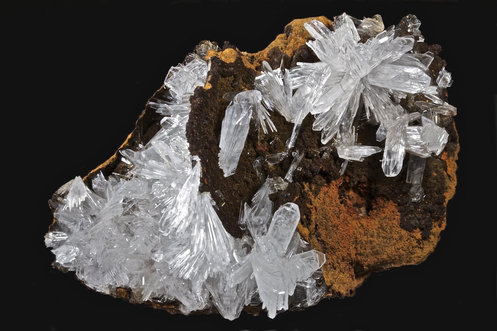 Hemimorfita
7,7 x 5,6 x 4,5 cm.
(Autor: Xavier bordas)