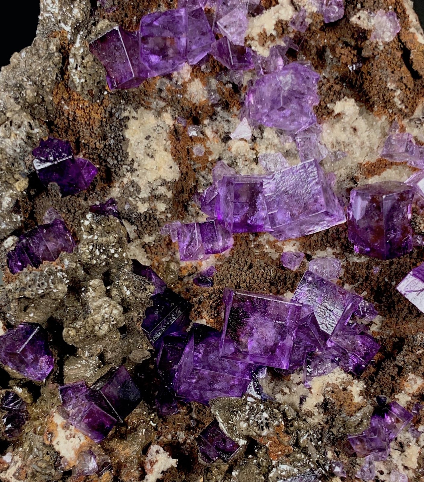 Fluorita
9,2 x 9,0 cm.
(Autor: Xavier bordas)