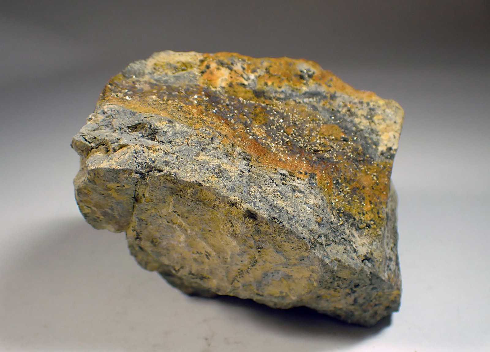 Wulfenita
Medida: 6,8 x 6,8 x 5,2 cms
(Autor: Joan Martinez Bruguera)