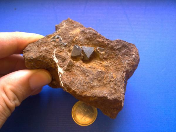 Magnetita
8x7cm
(Autor: José Luis G.)