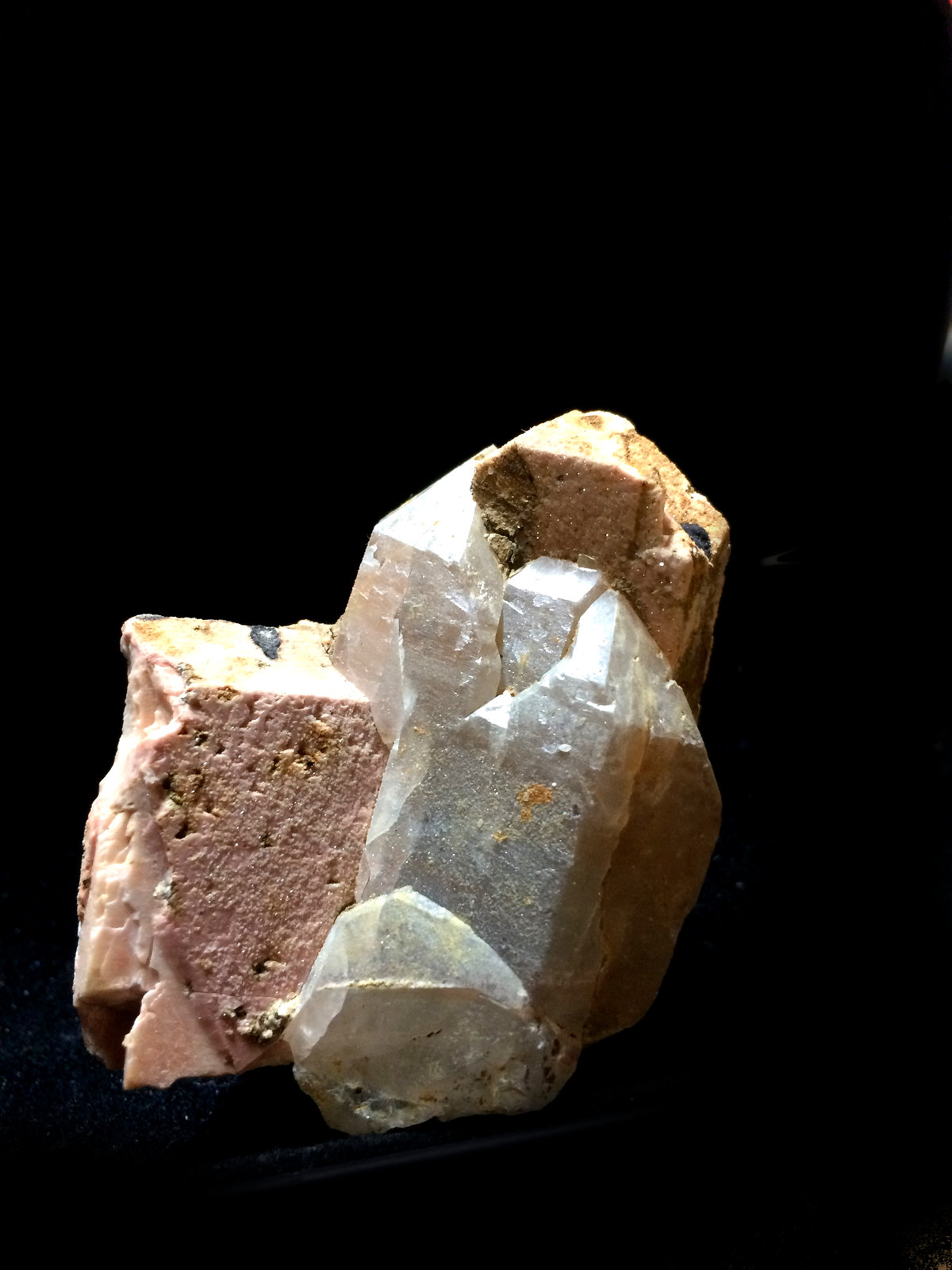 Cuarzo, Microclina
8x7cm
(Autor: Obsi)