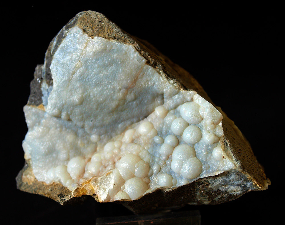 Cuarzo (variedad calcedonia)
9 x 6.5 cm
(Autor: Pedro Antonio)