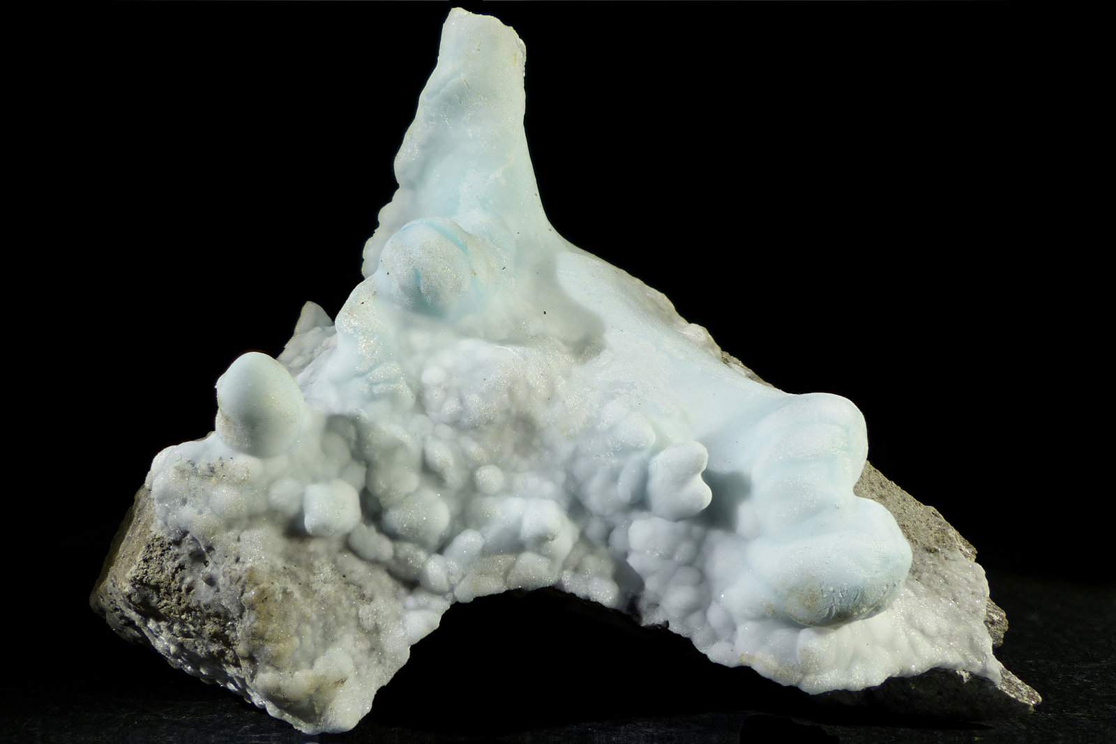 Aragonito
7 x 4,5 x 5 cm
(Autor: Javier Rodriguez)