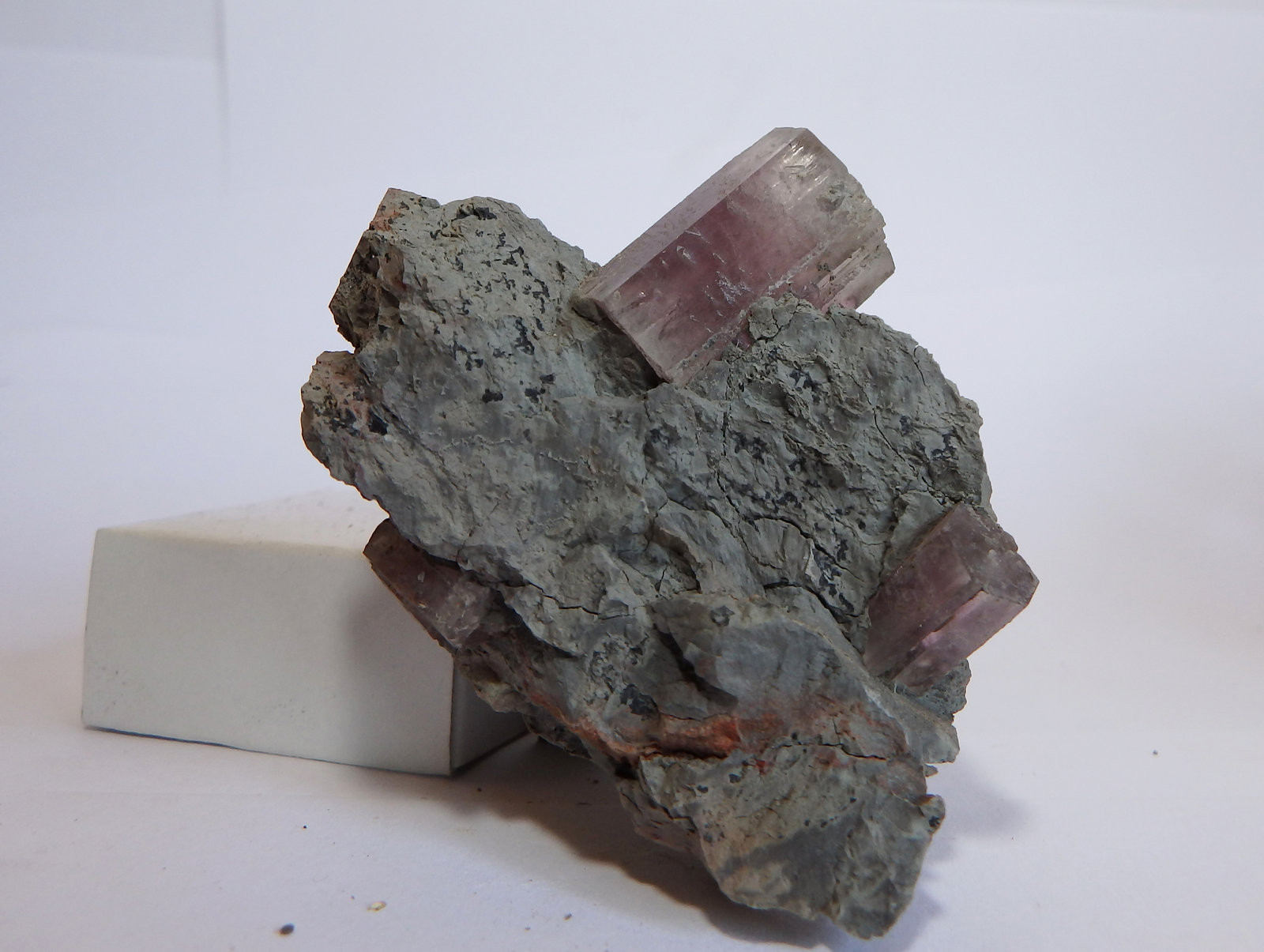 Aragonito
6,2 x 4,3 x 4,1 cm
(Autor: heat00)