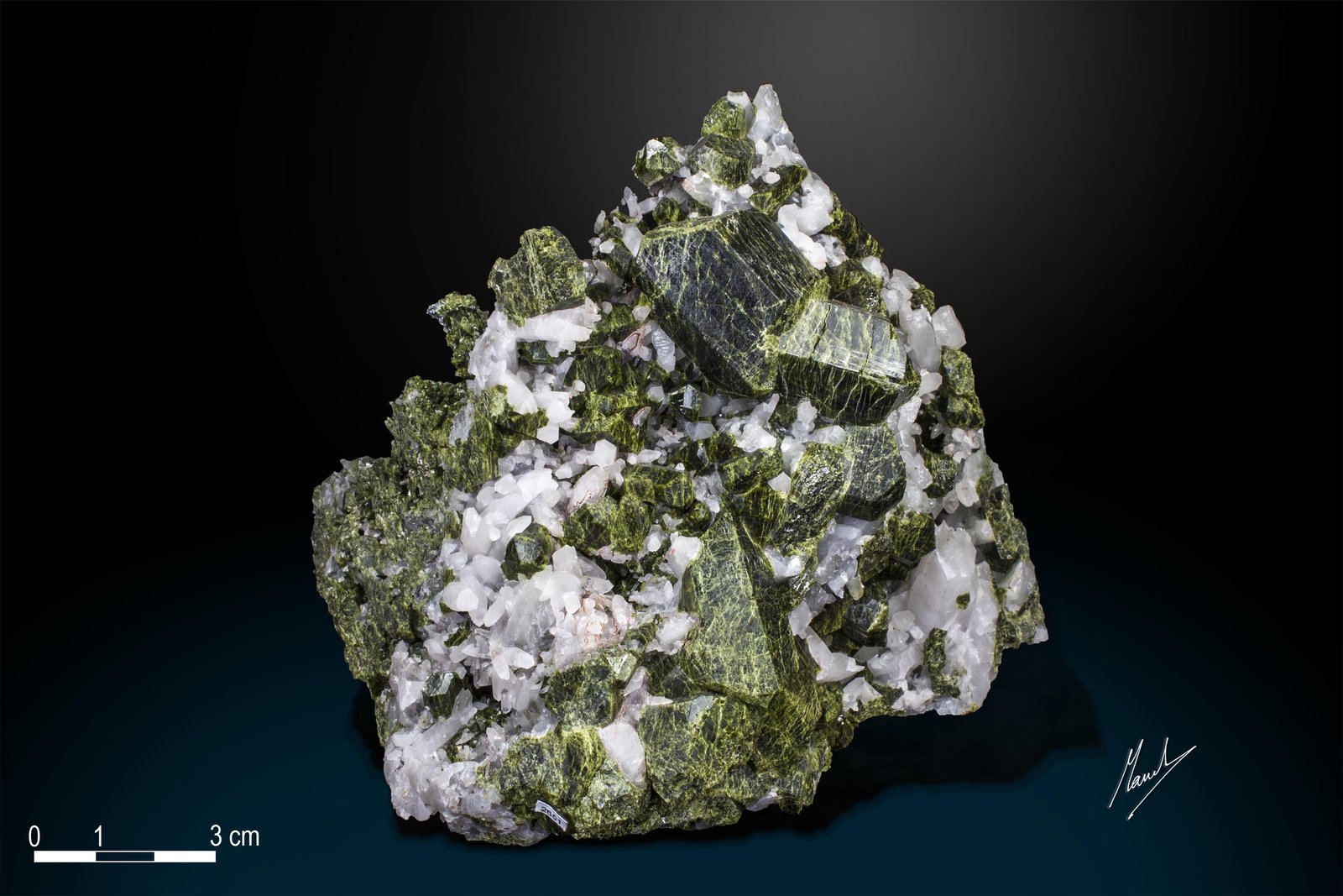Epidota
120 x 95 mm
(Autor: Manuel Mesa)