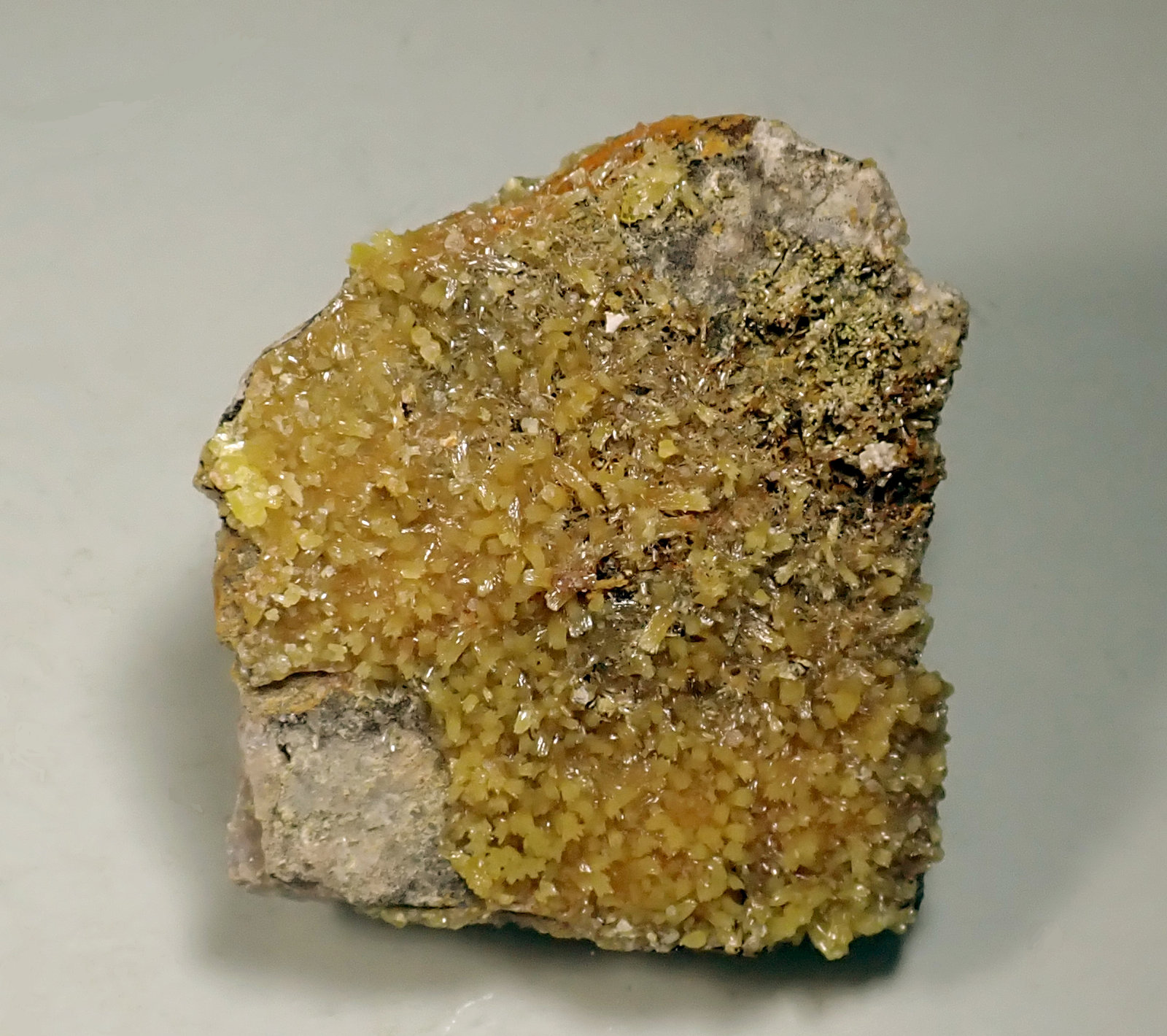 Piromorfita
Medida: 5,0 x 4,5 x 2,0 cms
(Autor: Joan Martinez Bruguera)