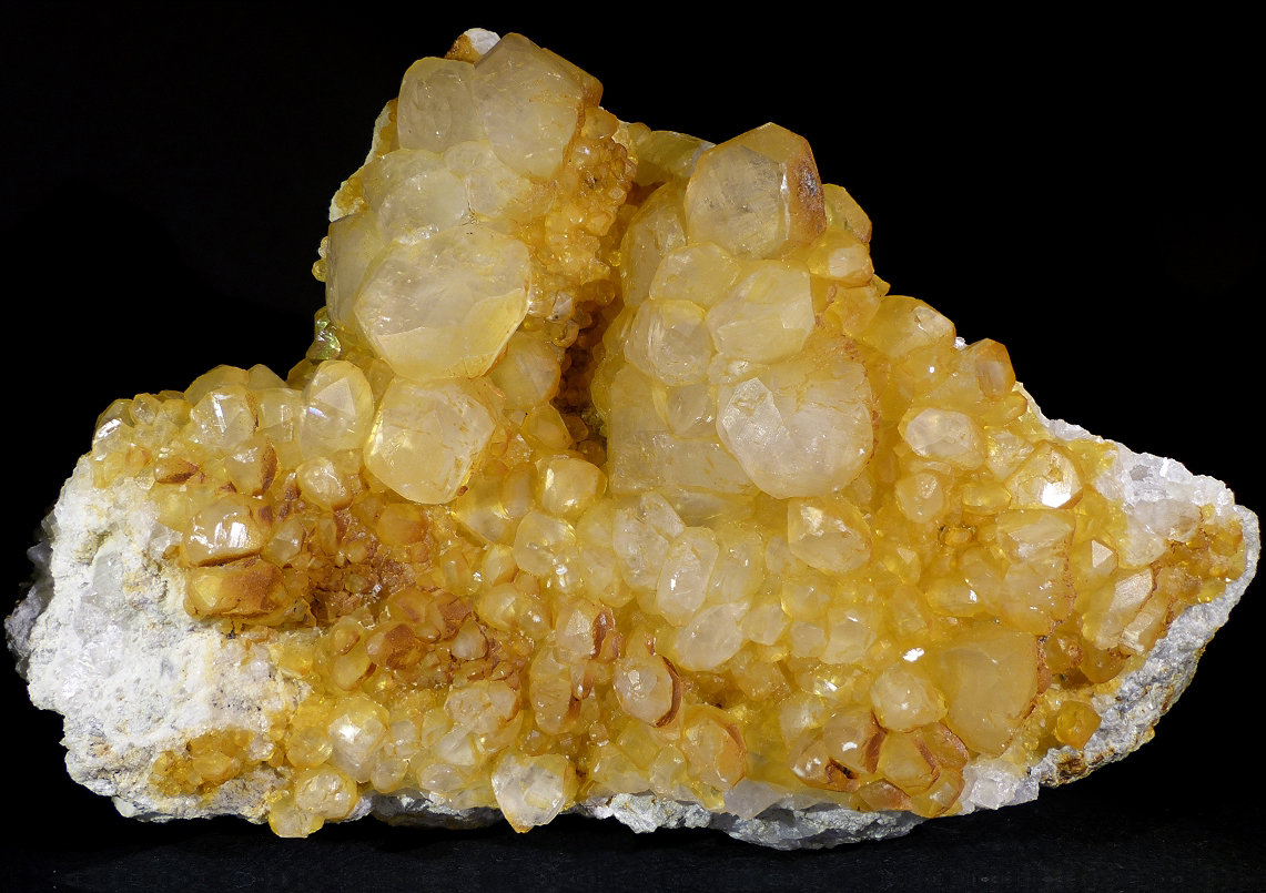 Calcita
13 x 8,5 x 6 cm
(Autor: Mineratlas)