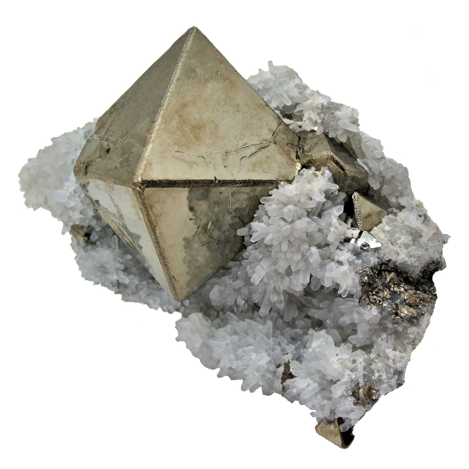 Pirita, Cuarzo
102 mm x 70 mm x 40 mm
(Autor: Carles Millan)