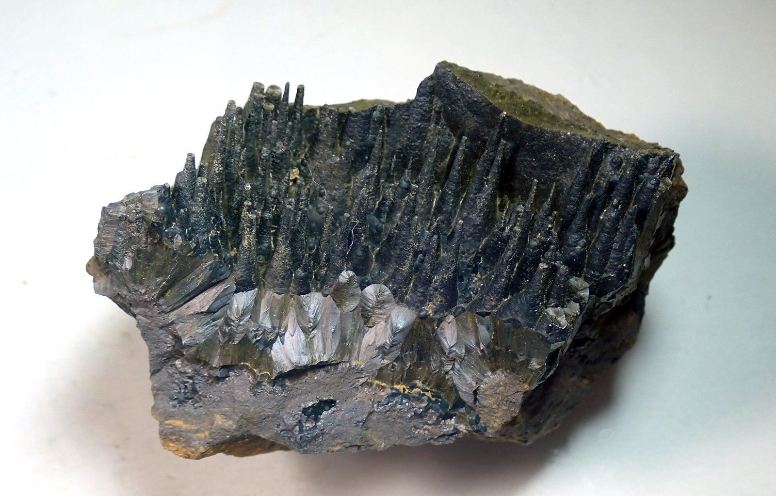 Goethita
Medida: 7,4 x 5,3 x 4,9 cms
(Autor: Joan Martinez Bruguera)