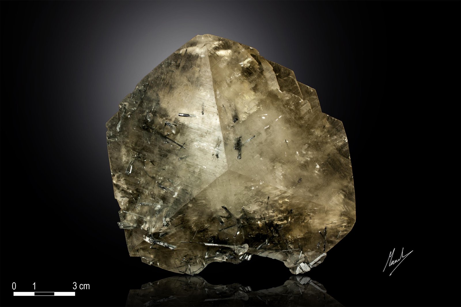 Calcita con Estibina (Stibnita)
117 X 102 mm
(Autor: Manuel Mesa)
