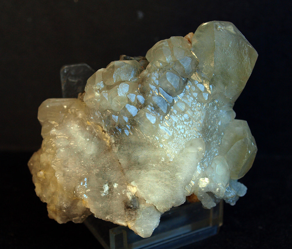 Calcita
8 x 5 cm
(Autor: Pedro Antonio)