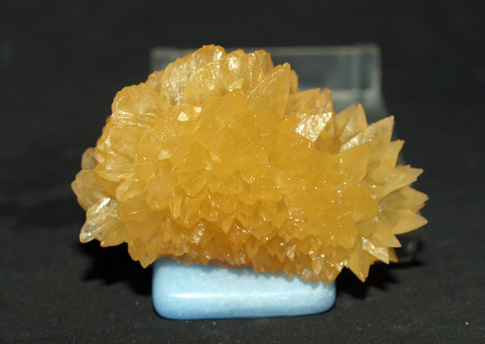 Calcita
4.5 x 2.5 cm
(Autor: Pedro Antonio)