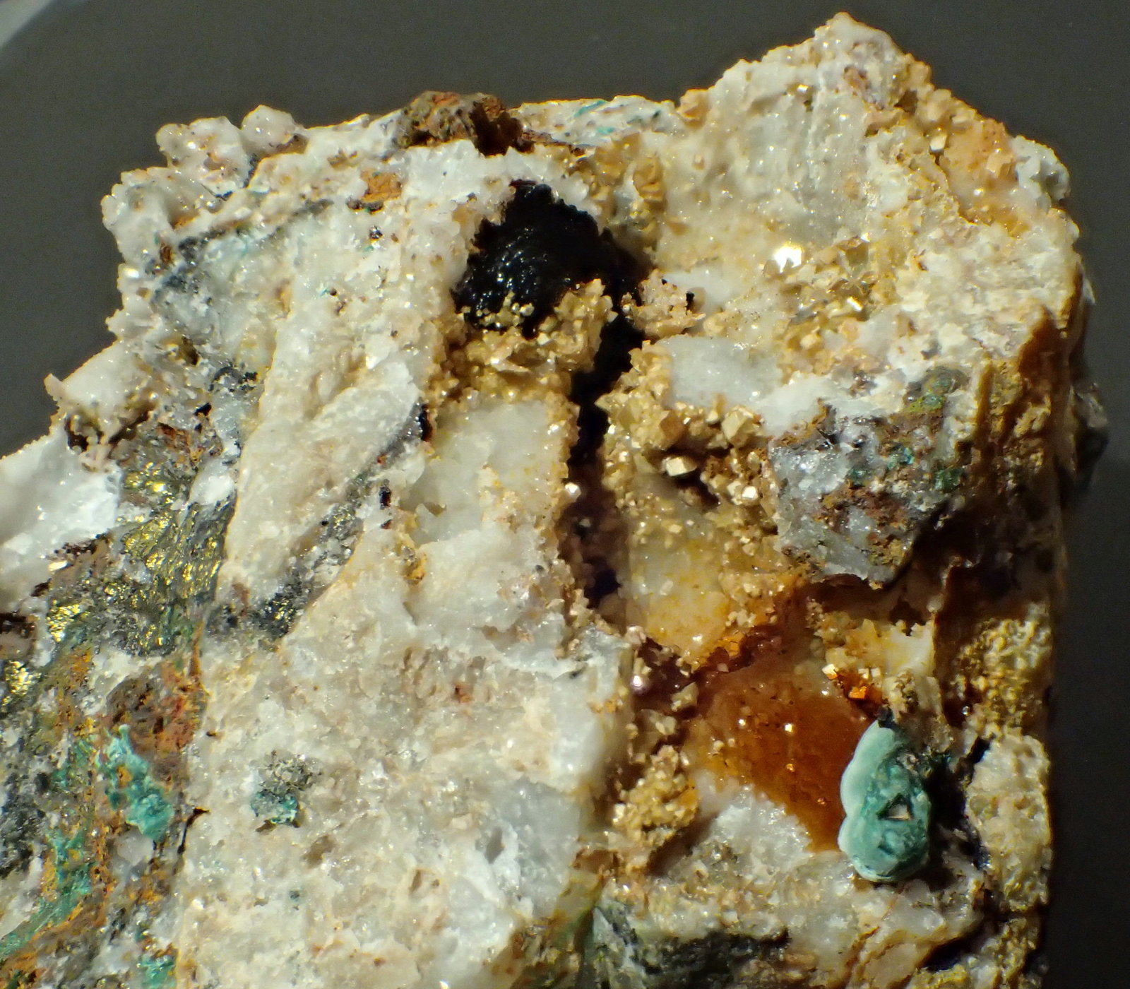 Smithsonita, Malaquita
5 x 4 cm (encuadre)
(Autor: Frederic Varela)