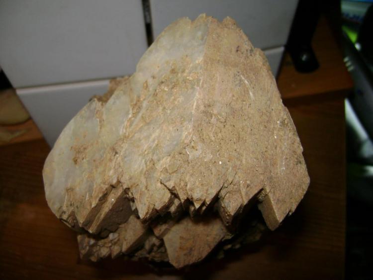 Ortoclasa (variedad adularia)
19 x 13 x 10 cm.
(Autor: P. apita)