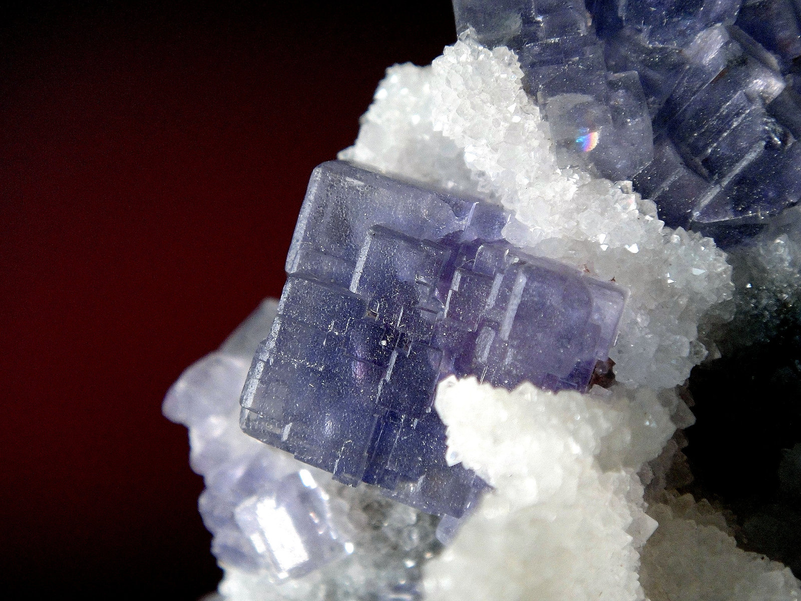 Fluorita y Cuarzo
Cristal de 2 cm.
(Autor: Antonio P. López)