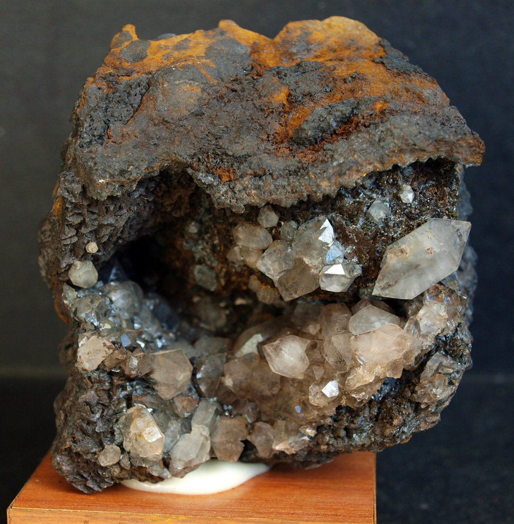 Cuarzo
7 x 7 cm
(Autor: Pedro Antonio)