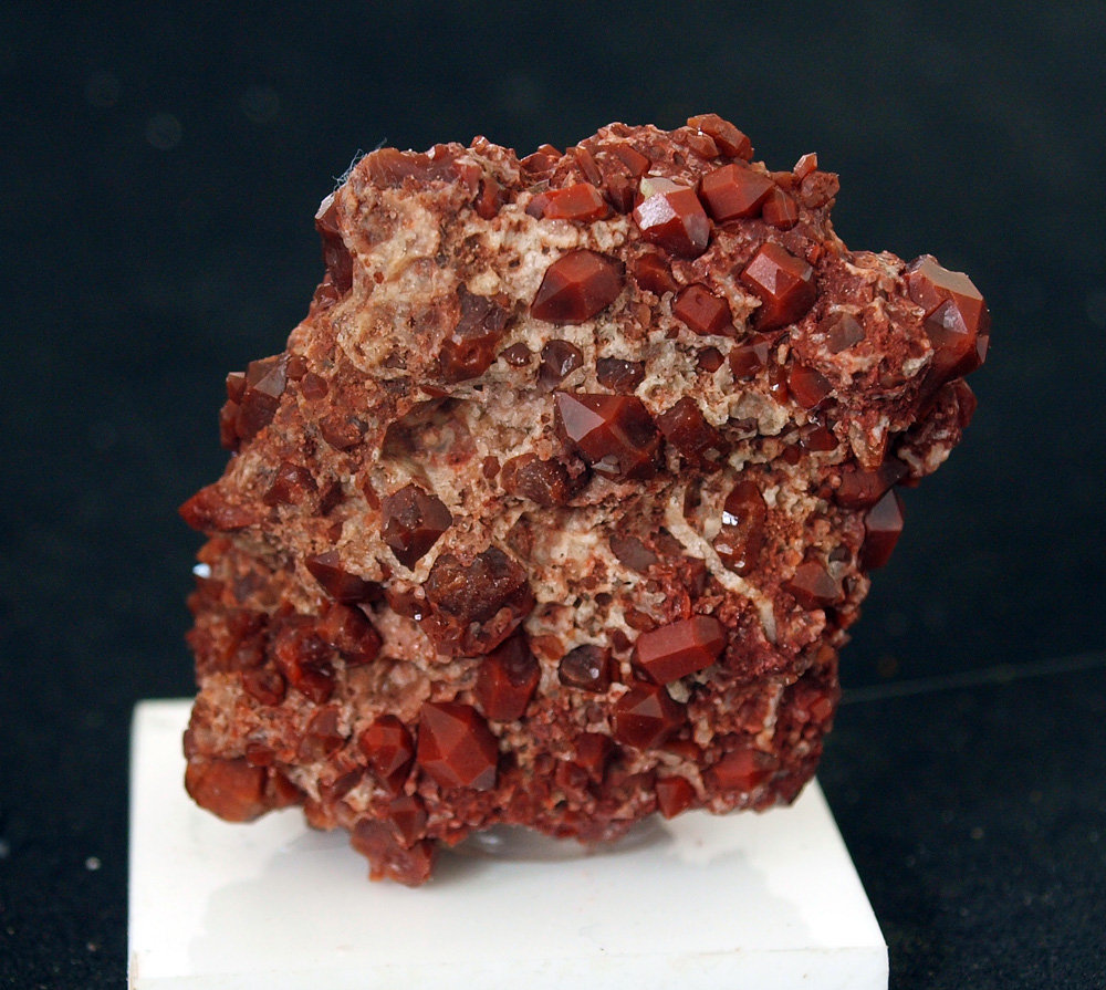 Cuarzo (variedad jacinto de compostela)
4.5 x 3.5 cm
(Autor: Pedro Antonio)