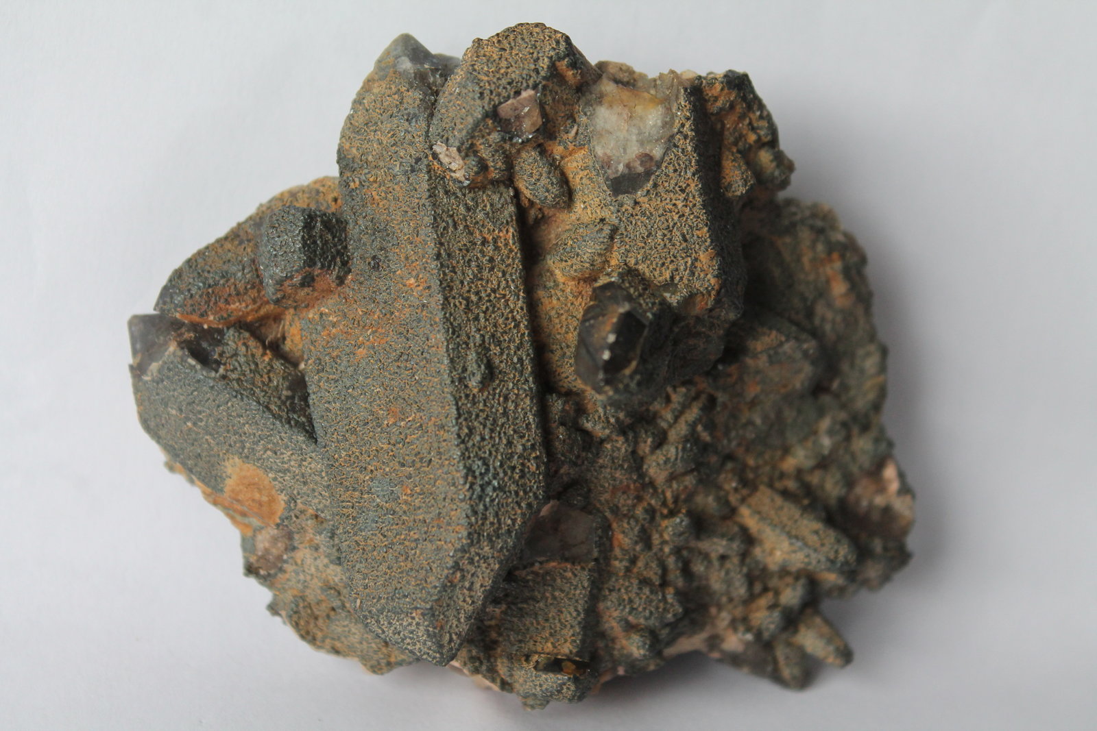 Cuarzo (variedad ahumado), Chamosita.
12 x 11,5 cm.
(Autor: Rafael varela olveira)