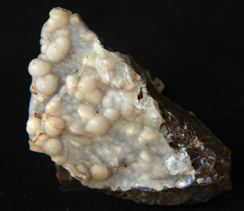 Cuarzo (variedad calcedonia)
7 x 3.5 cm
(Autor: Pedro Antonio)