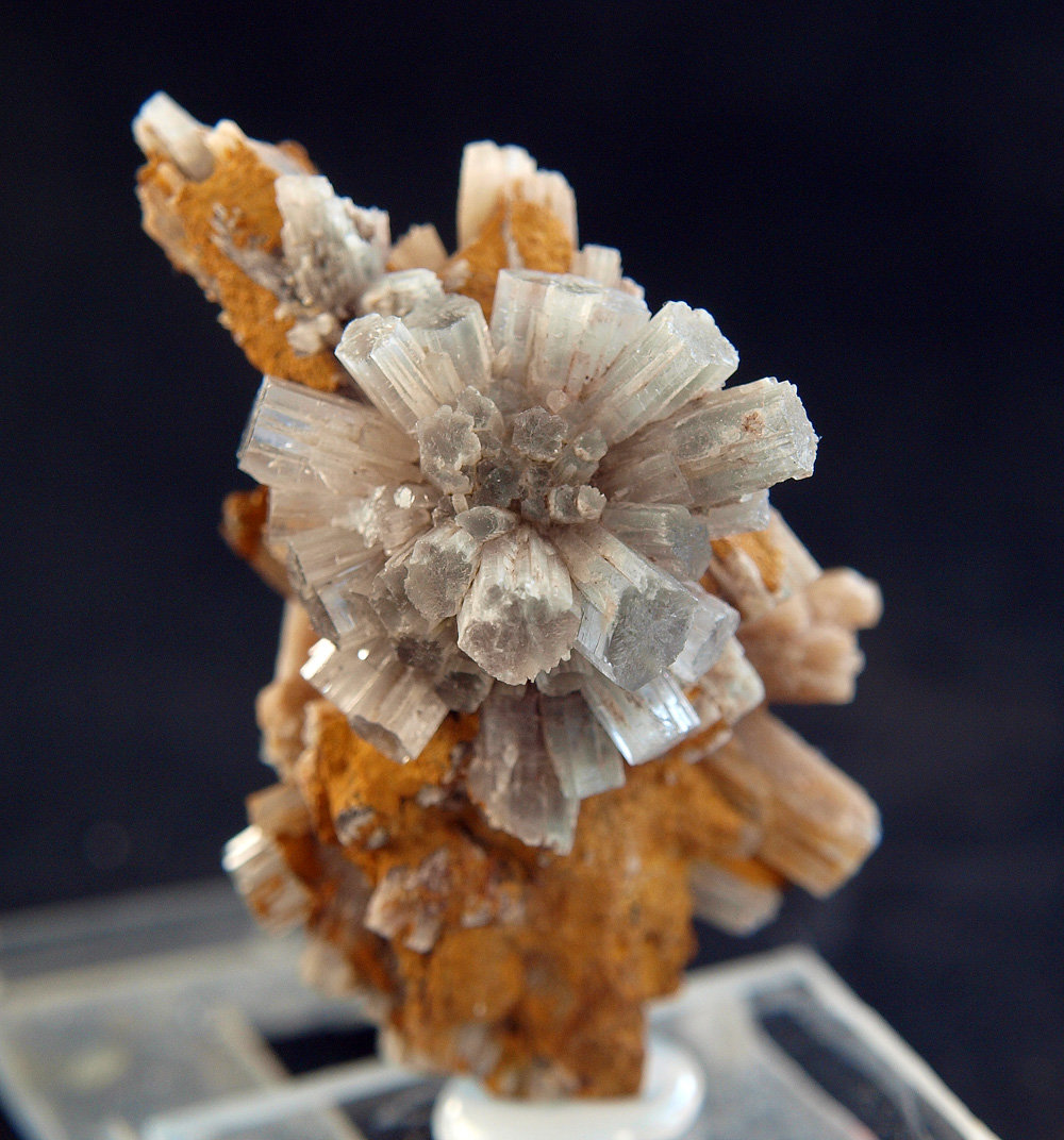 Aragonito
5.5 x 3 cm
(Autor: Pedro Antonio)