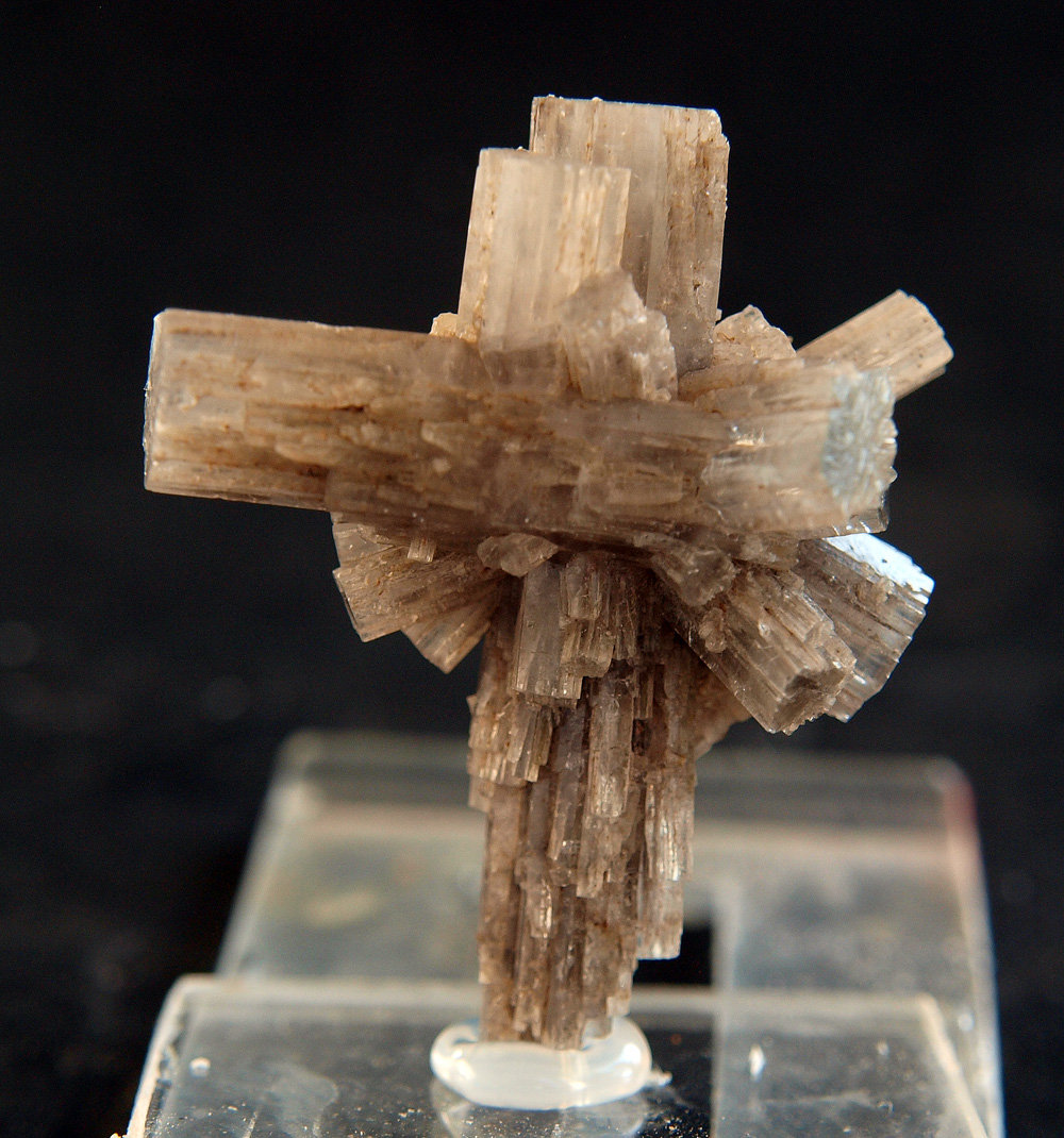 Aragonito
4.5 x 3.5 cm
(Autor: Pedro Antonio)