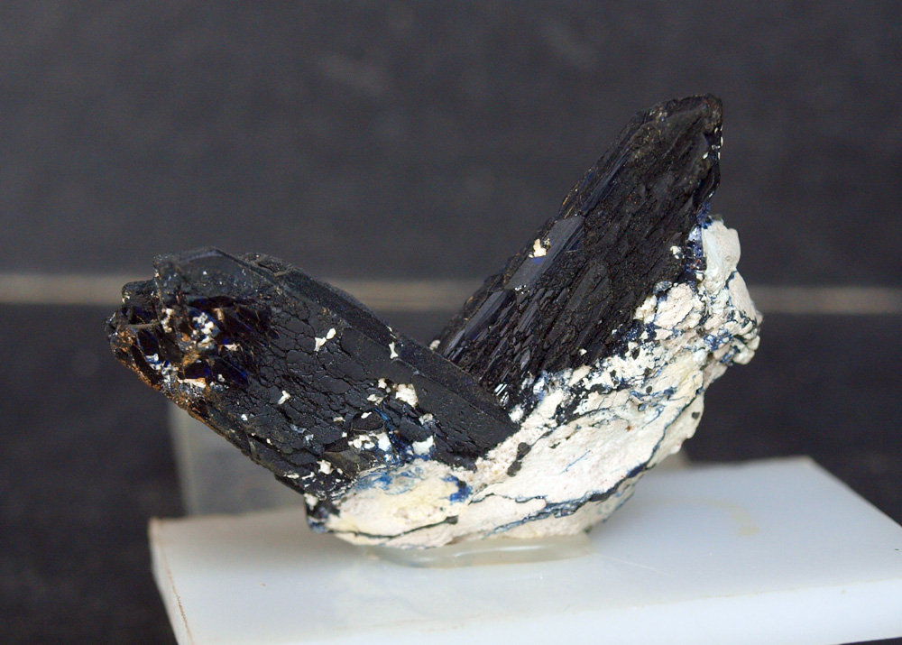 Azurita
4.5 x 3.5 cm
(Autor: Pedro Antonio)