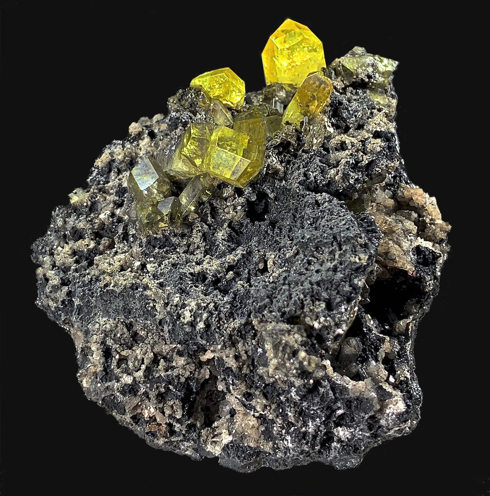 Anglesita
5,9 x 5,8 cm
(Autor: Xavier bordas)