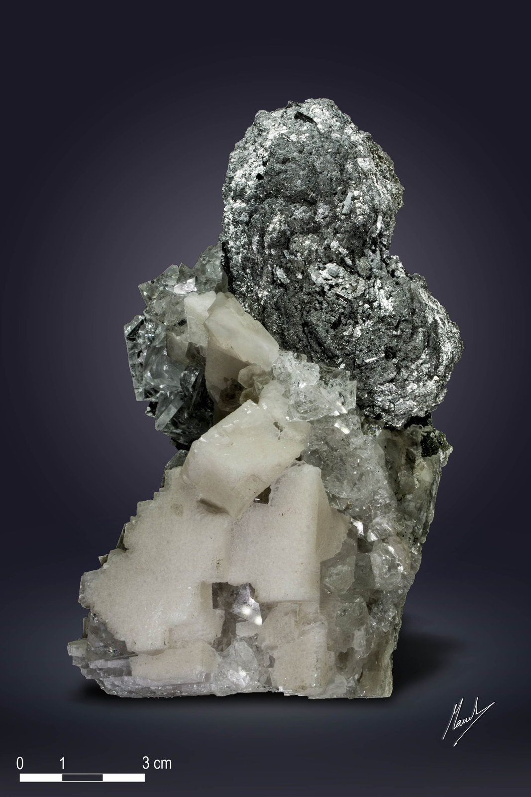 Löllingita, Fluorita y Calcita
140 x 87 mm
(Autor: Manuel Mesa)