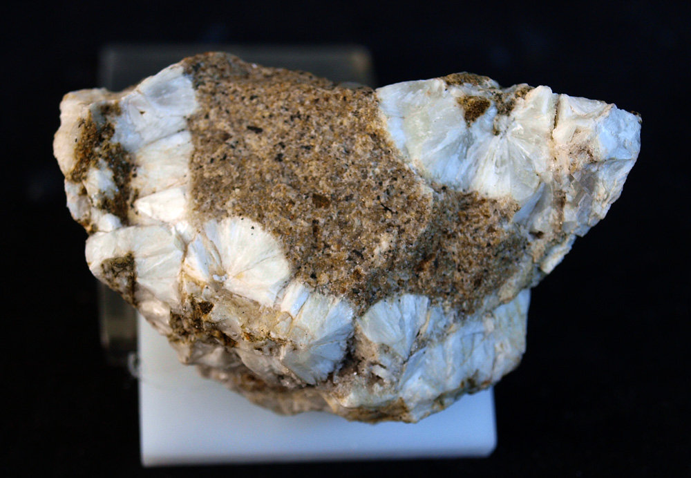 Prehnita
6 x 3.5 cm
(Autor: Pedro Antonio)