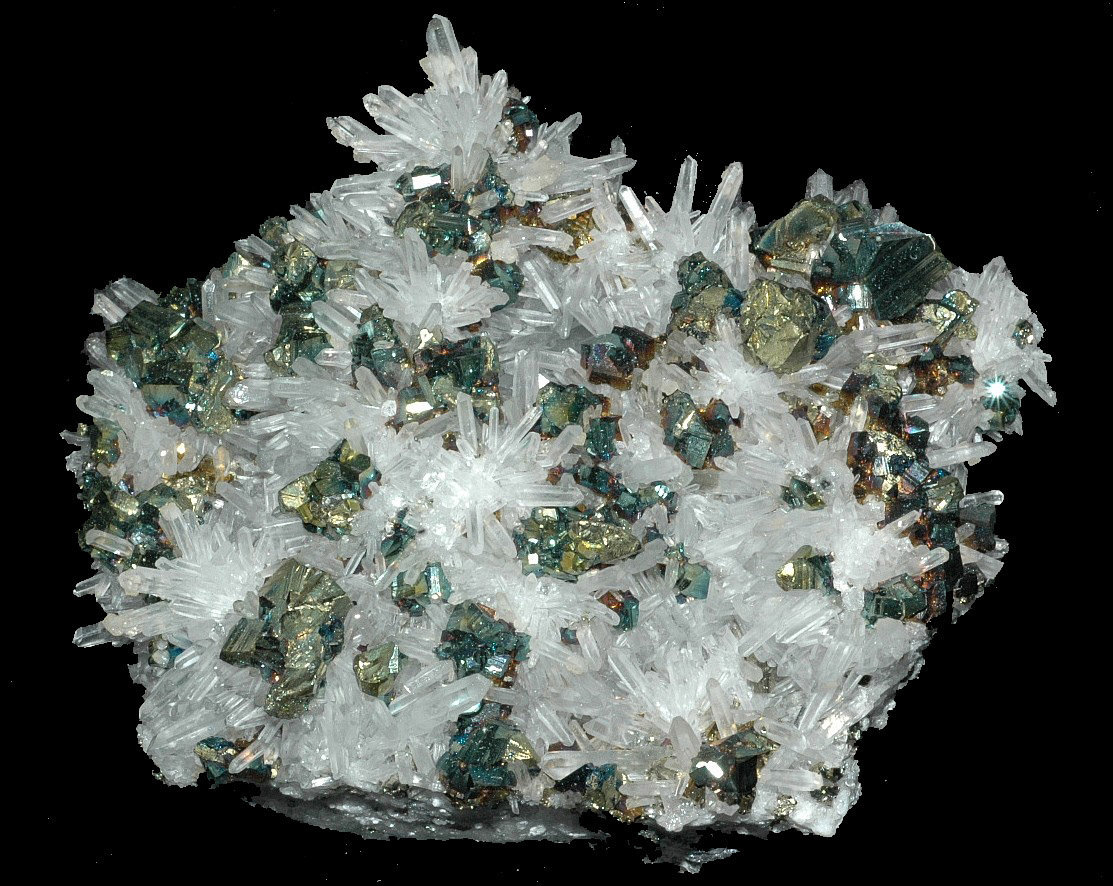 Cuarzo, Pirita, Calcopirita
10,9 x 8,6 cm.
(Autor: Xavier bordas)