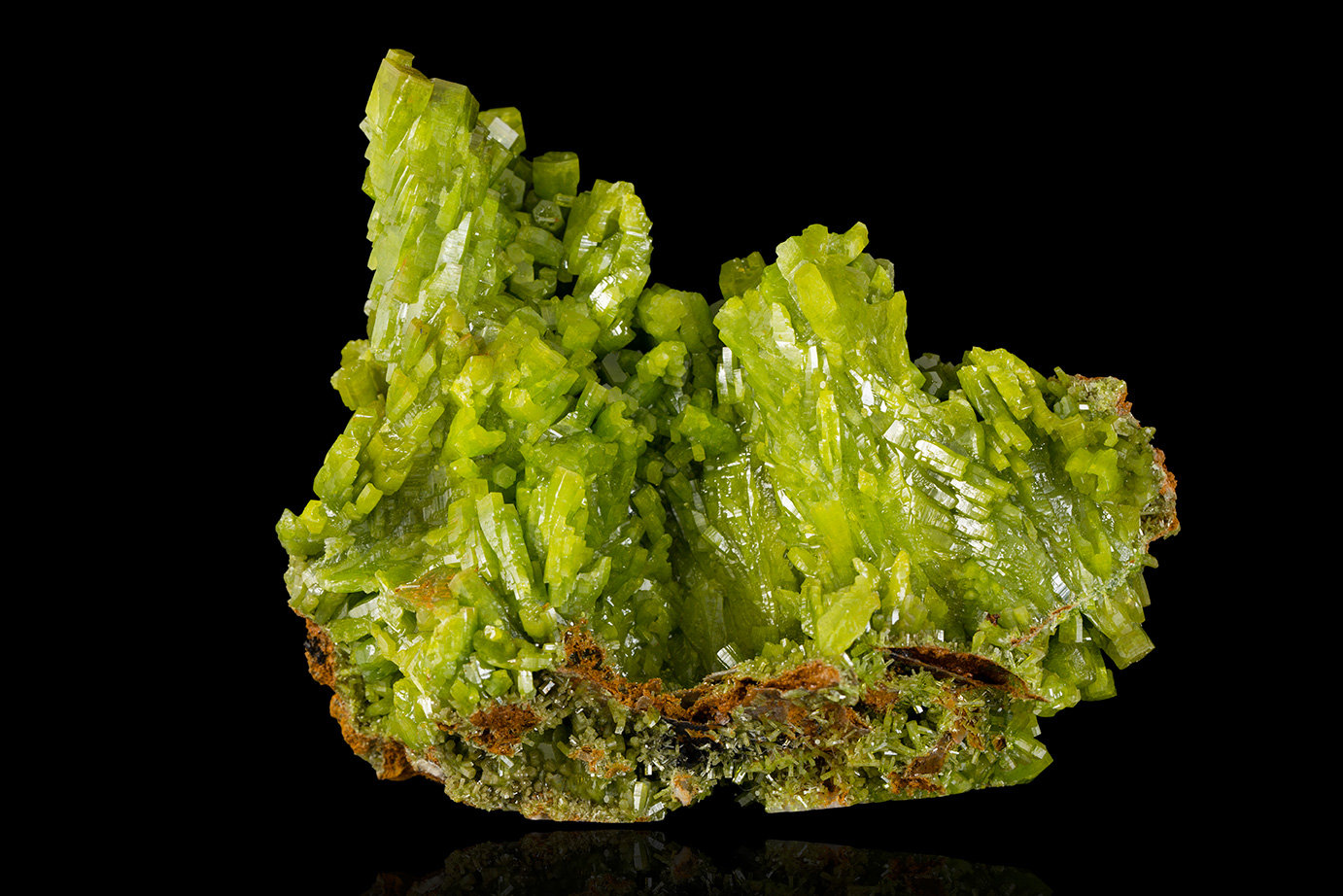 Piromorfita
13 x 6 x 10 cm
(Autor: Museo MIM)