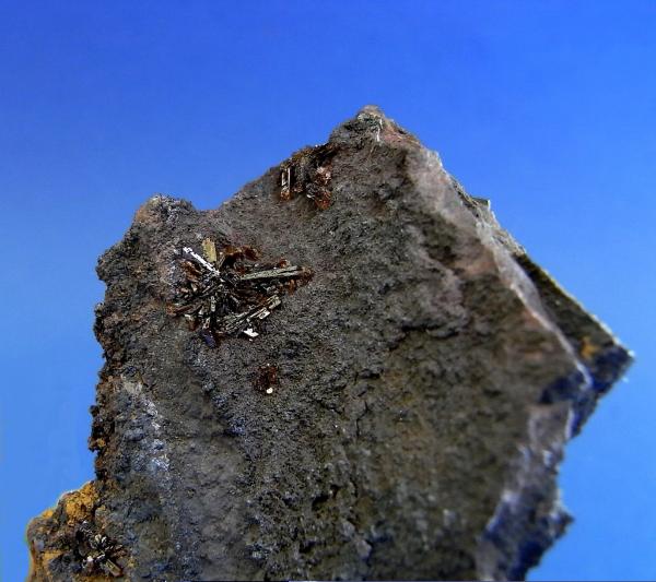 Jarosita
Pieza; 9,5x4,2cm. Grupo mayor; 1,2cm. Cristal; 0,7cm.
(Autor: DAni)