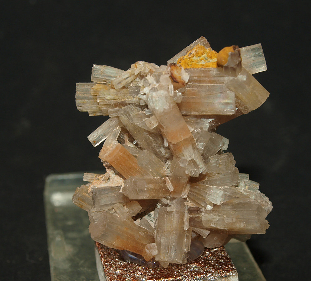 Aragonito
4 x 3.5 cm
(Autor: Pedro Antonio)