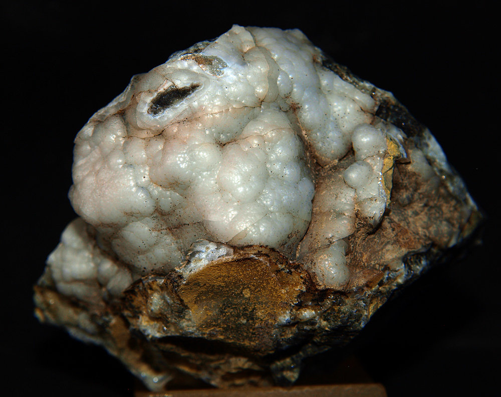 Cuarzo (variedad calcedonia)
7.5 x 7 cm
(Autor: Pedro Antonio)