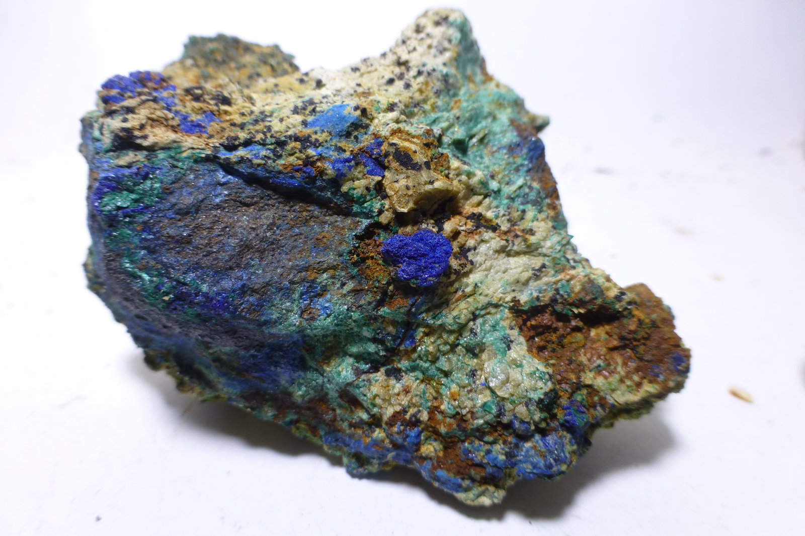 Azurita
5,6 x 3,9 x 4,2 cm
(Autor: heat00)