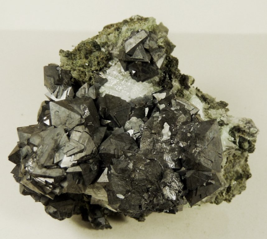 Gersdorffita
70x60 mm.
(Autor: Jesus Franquesa Baucells)