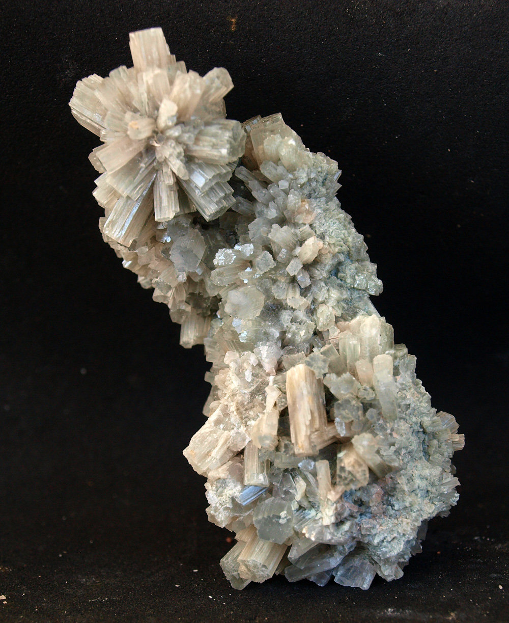 Aragonito
8 x 3 cm
(Autor: Pedro Antonio)