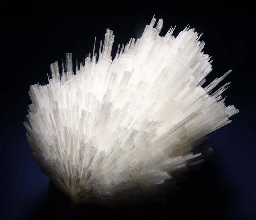 Escolecita
80x60 mm.
(Autor: Jesus Franquesa Baucells)